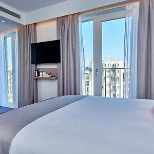 3* فندق هوليداي إن إكسبريس - سيتي هول
