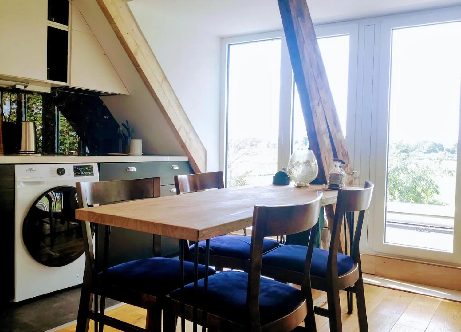 Meadowview Private Apartment 20 Minutes From City Centre Amsterdam