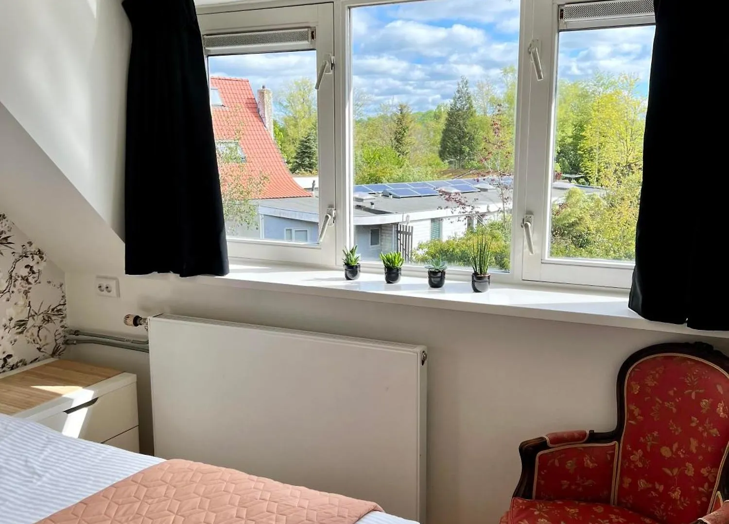 Meadowview Private Apartment 20 Minutes From City Centre Amsterdam 0*,